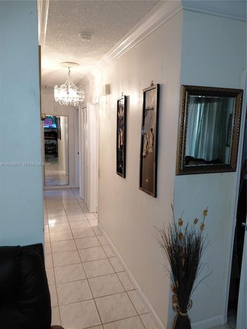 3021 NW 184th St, Miami Gardens, FL 33056