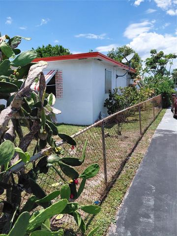3021 NW 184th St, Miami Gardens, FL 33056