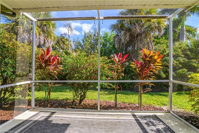 7820 Sandpine CT 2304, Naples, FL 34104