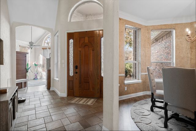 1071 E Oak Shores Drive, Cross Roads, TX 76227