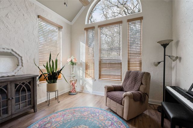 1071 E Oak Shores Drive, Cross Roads, TX 76227