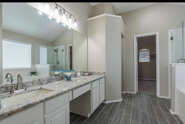 2535 Flycatcher Cove Drive, League City, TX 77573