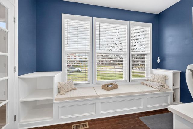 141 Kitdare Drive, Delaware, OH 43015