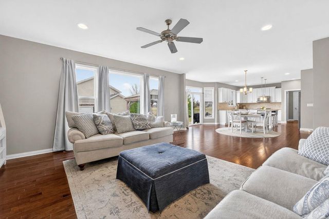 141 Kitdare Drive, Delaware, OH 43015