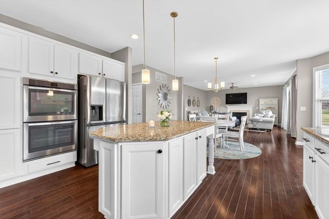 141 Kitdare Drive, Delaware, OH 43015