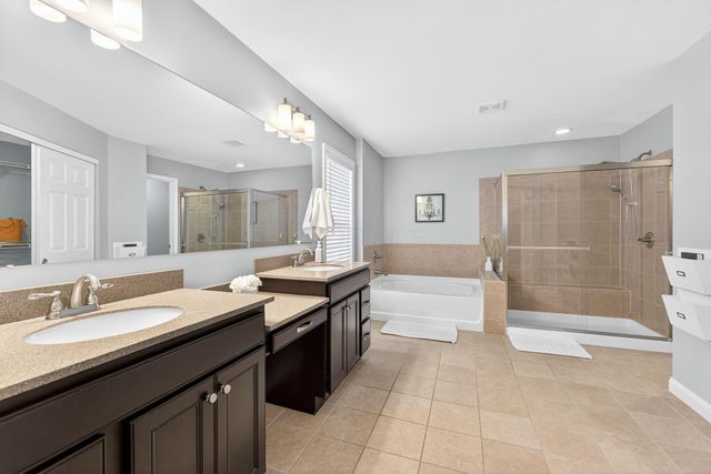 141 Kitdare Drive, Delaware, OH 43015