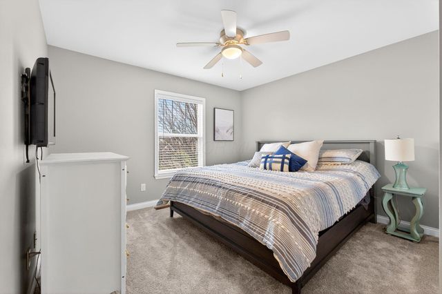 141 Kitdare Drive, Delaware, OH 43015