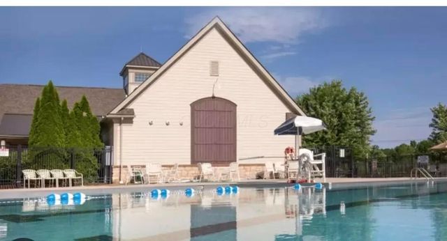 141 Kitdare Drive, Delaware, OH 43015