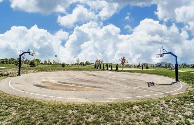 141 Kitdare Drive, Delaware, OH 43015