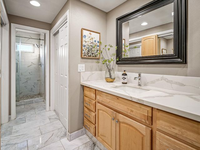 7737 N Ridge Dr, Citrus Heights, CA 95610