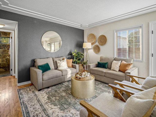 7737 N Ridge Dr, Citrus Heights, CA 95610
