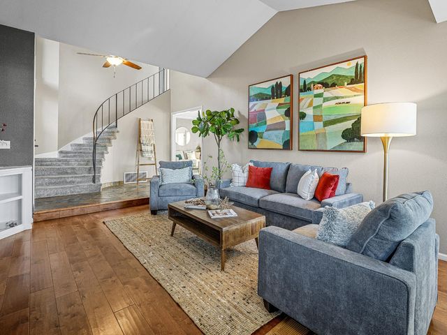 7737 N Ridge Dr, Citrus Heights, CA 95610