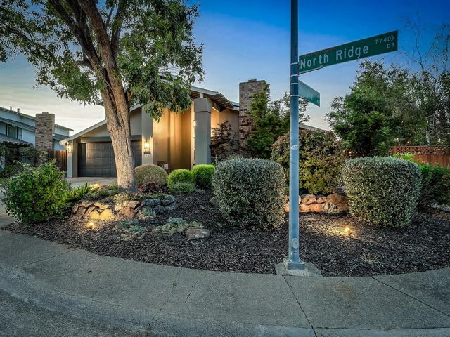 7737 N Ridge Dr, Citrus Heights, CA 95610