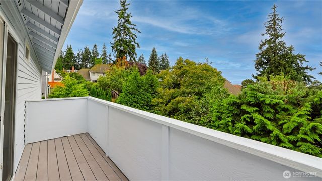 10530 59th Avenue W, Mukilteo, WA 98275