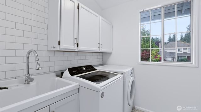 10530 59th Avenue W, Mukilteo, WA 98275