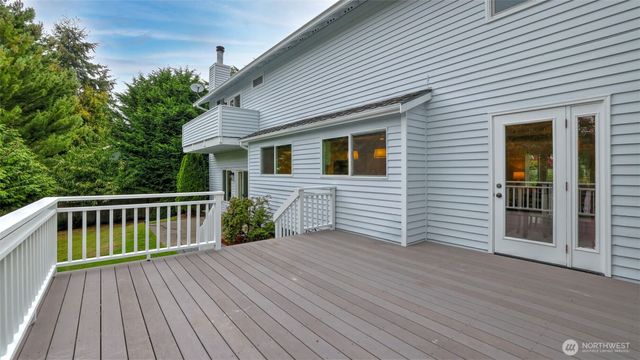 10530 59th Avenue W, Mukilteo, WA 98275