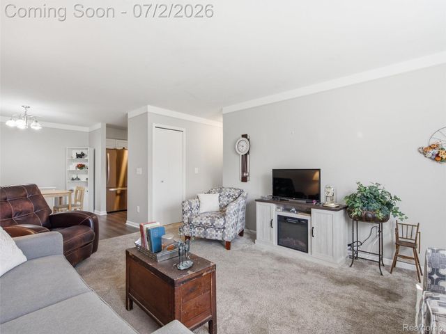 23648 Cottrell Street, Clinton Charter Township, MI 48035