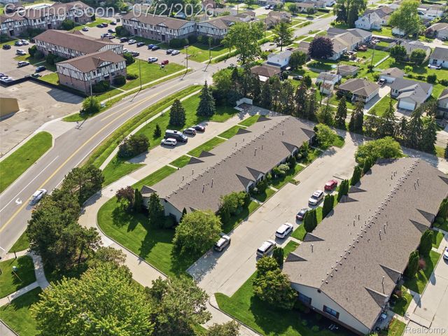 23648 Cottrell Street, Clinton Charter Township, MI 48035