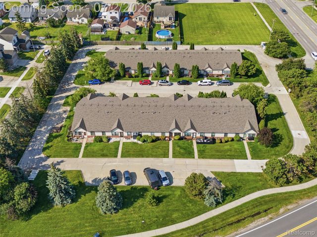 23648 Cottrell Street, Clinton Charter Township, MI 48035