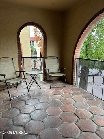 6301 N Barcelona Ct Unit 1006, Tucson, AZ 85704