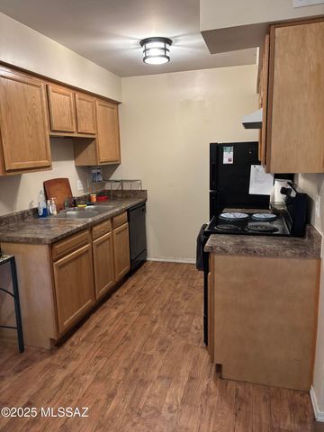 6301 N Barcelona Ct Unit 1006, Tucson, AZ 85704
