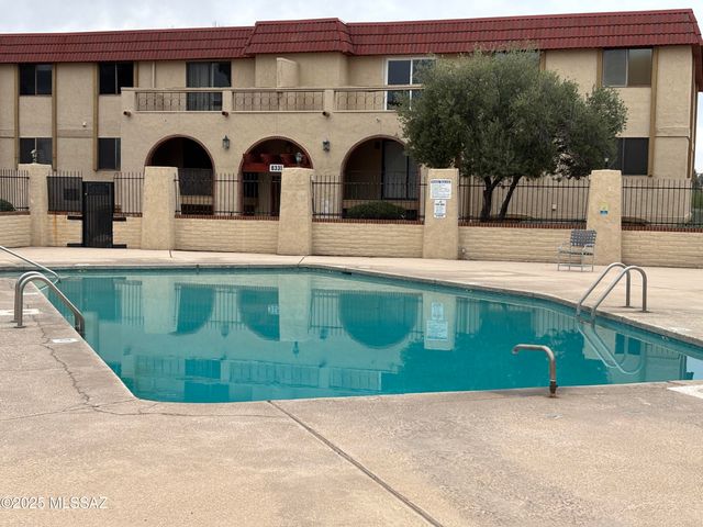 6301 N Barcelona Ct Unit 1006, Tucson, AZ 85704