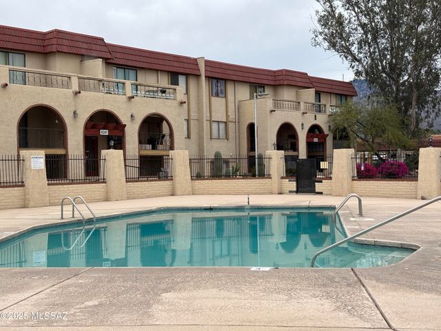 6301 N Barcelona Ct Unit 1006, Tucson, AZ 85704
