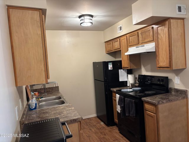 6301 N Barcelona Ct Unit 1006, Tucson, AZ 85704