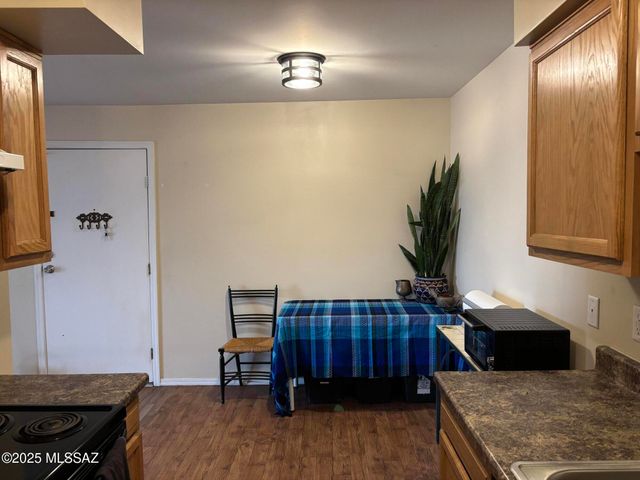 6301 N Barcelona Ct Unit 1006, Tucson, AZ 85704