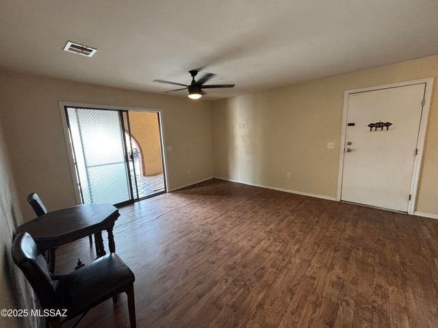 6301 N Barcelona Ct Unit 1006, Tucson, AZ 85704
