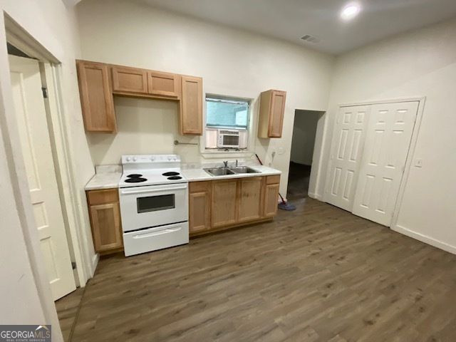 6114 Hopkins Street NE, Covington, GA 30014