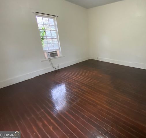 6114 Hopkins Street NE, Covington, GA 30014