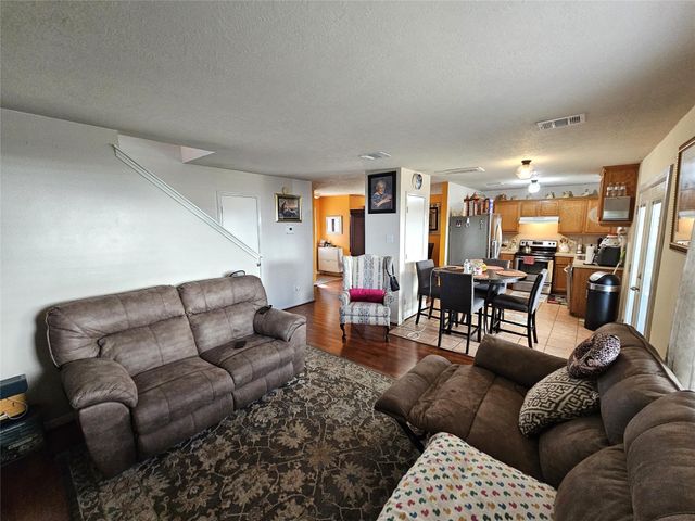 9118 Iron Springs Drive, Houston, TX 77034