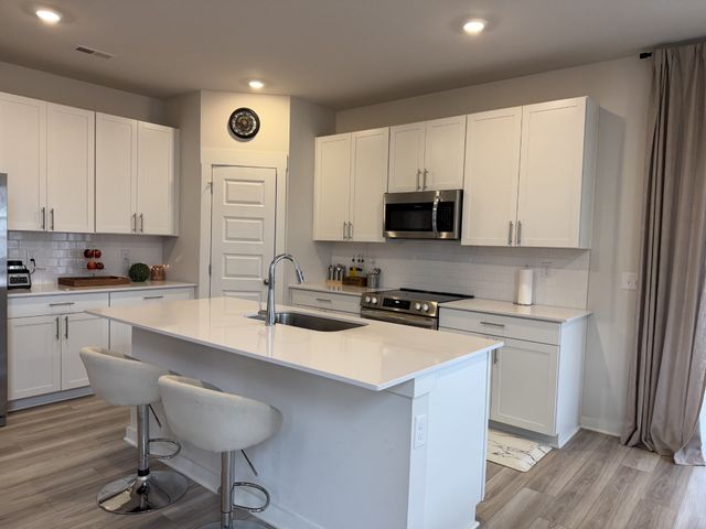 213 Tartan Dr, Clarksville, TN 37043