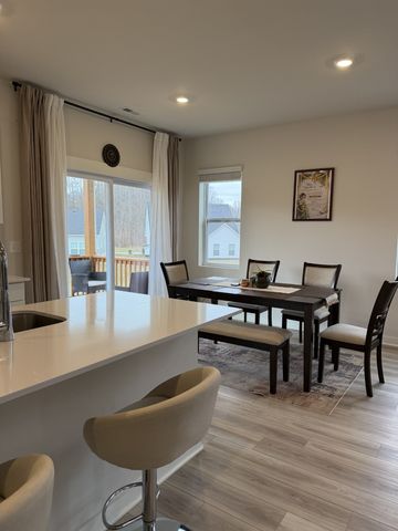 213 Tartan Dr, Clarksville, TN 37043