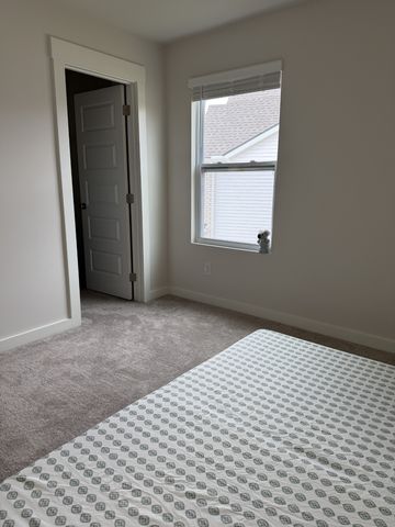 213 Tartan Dr, Clarksville, TN 37043