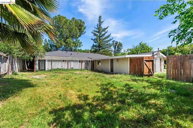 5416 North AVE, Carmichael, CA 95608