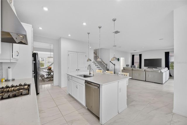 5810 FIELDMOOR COURT, Palmetto, FL 34221