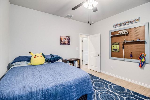 7930 Rancho Vista Boulevard E, Corpus Christi, TX 78414