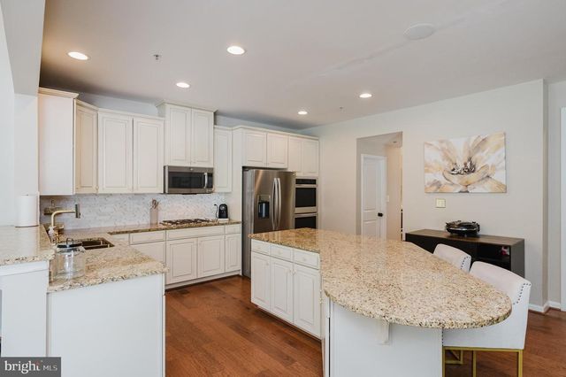 744 FALCON LN, Aberdeen, MD 21001