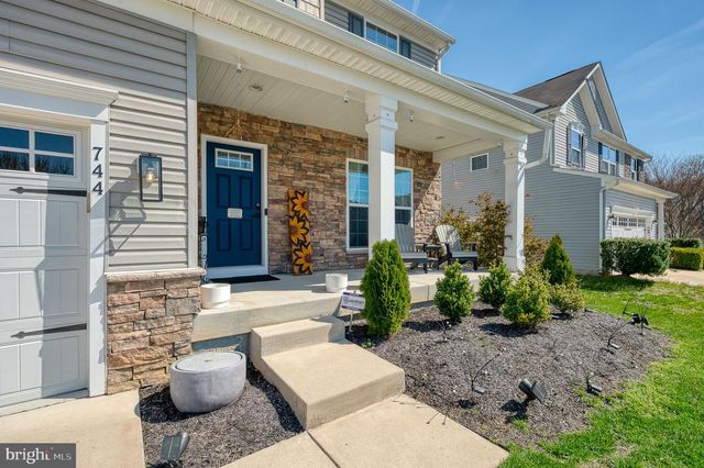 744 FALCON LN, Aberdeen, MD 21001