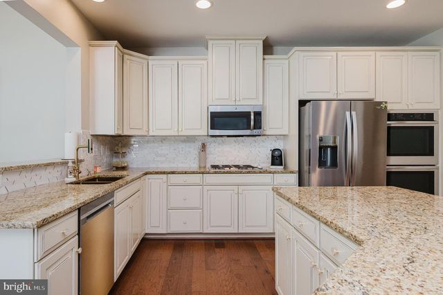 744 FALCON LN, Aberdeen, MD 21001