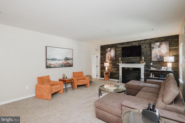 744 FALCON LN, Aberdeen, MD 21001