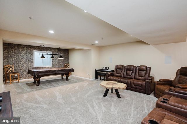 744 FALCON LN, Aberdeen, MD 21001