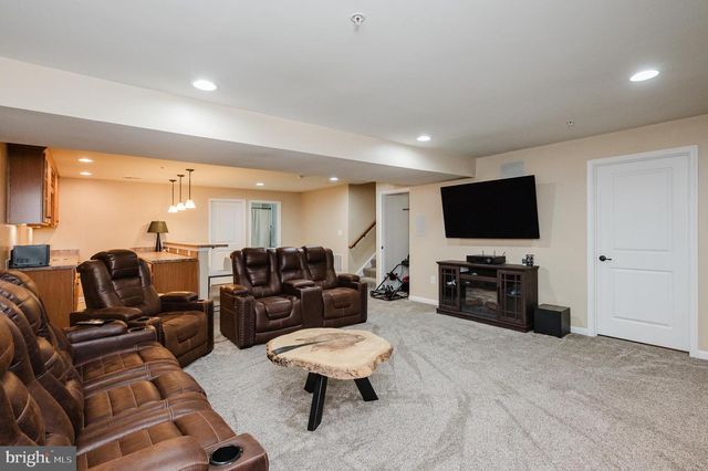 744 FALCON LN, Aberdeen, MD 21001