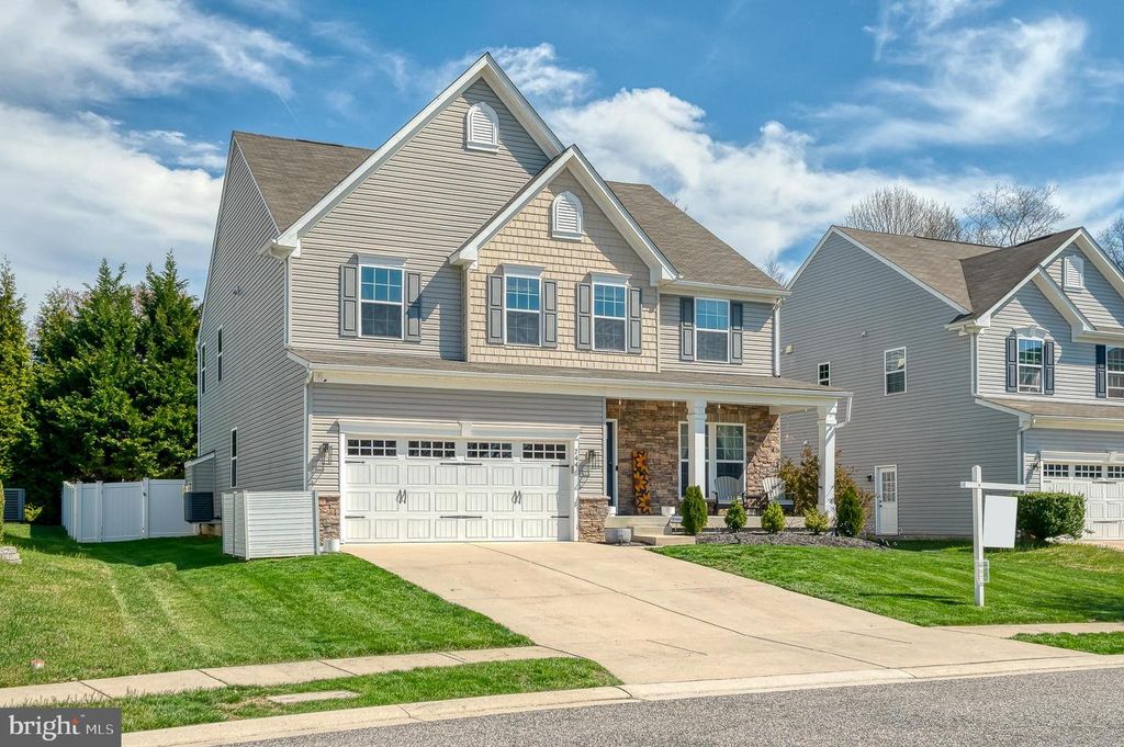 744 FALCON LN, Aberdeen, MD 21001