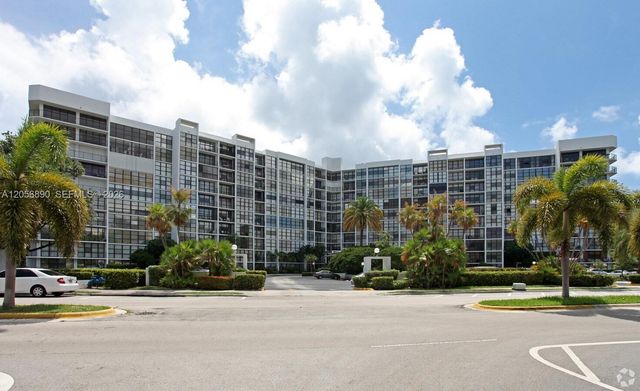 800 Parkview Drive 410, Hallandale Beach, FL 33009