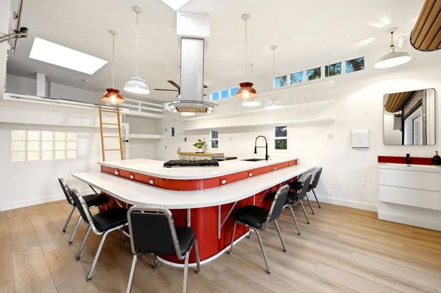 1729 Bancroft Street, San Diego, CA 92102