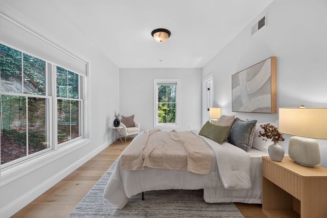 266 Amory St 2, Boston, MA 02130