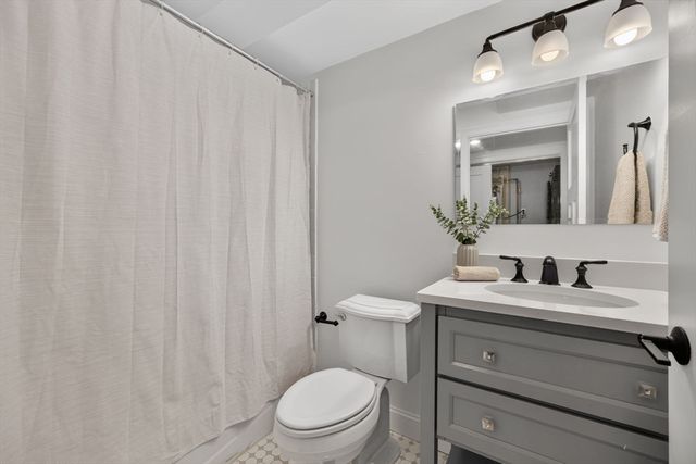 266 Amory St 2, Boston, MA 02130